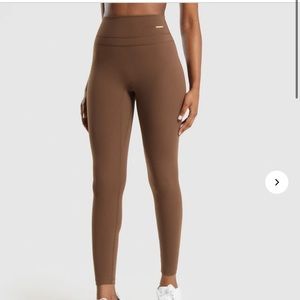 Gymshark Whitney Simmons high rise v3